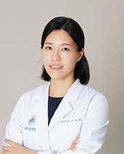 LEE YOO JIN