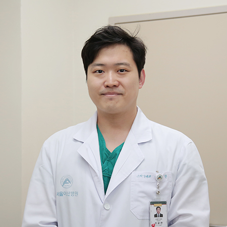 YOONCHAN LEE